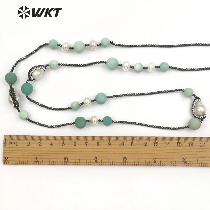 WT-NV215 WKT Fashion 37"inch long necklace hematite beads and round blue stone bead unique waterdrop pearl with rhinestone pave
WT-NV215 WKT Fashion 37"inch long necklace hematite beads and round blue stone bead unique waterdrop pearl with rhinestone pave