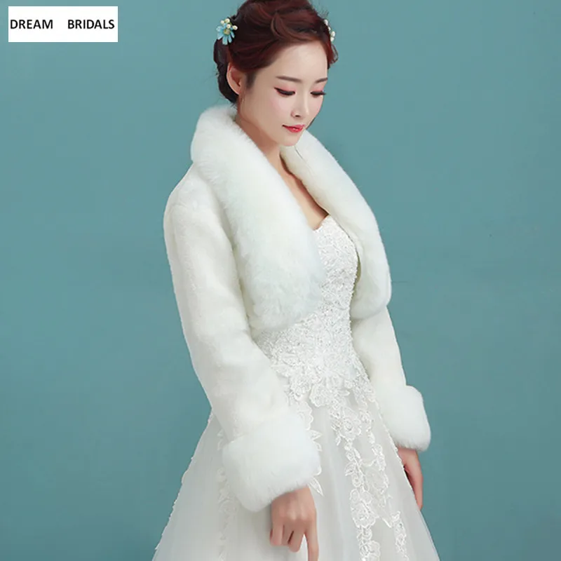 High Quality Faux Fur Bolero Women Shawls Long Sleeves Ivory Wedding Bridal Wraps Winter Warm Solid Shawl
High Quality Faux Fur Bolero Women Shawls Long Sleeves Ivory Wedding Bridal Wraps Winter Warm Solid Shawl