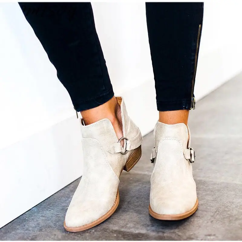 Autumn and winter foreign trade new boots large size cross-border ladies single boots ghn89
Autumn and winter foreign trade new boots large size cross-border ladies single boots ghn89