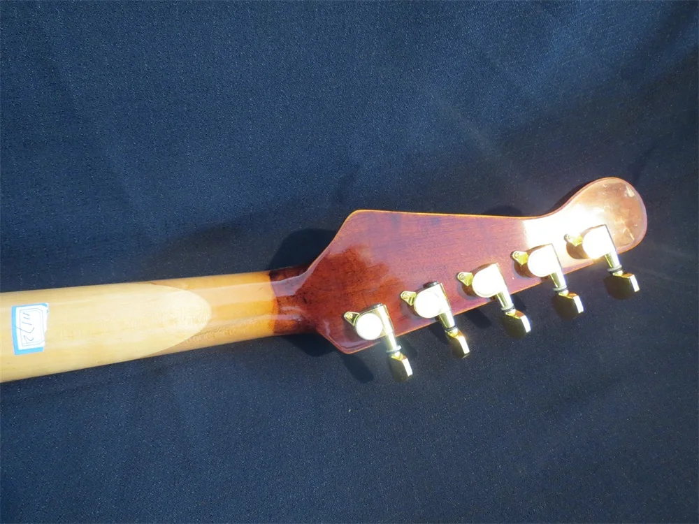 Great model fancy Song crazy-4 streamline 5 strings 4/4 electric cello,solid wood
Great model fancy Song crazy-4 streamline 5 strings 4/4 electric cello,solid wood