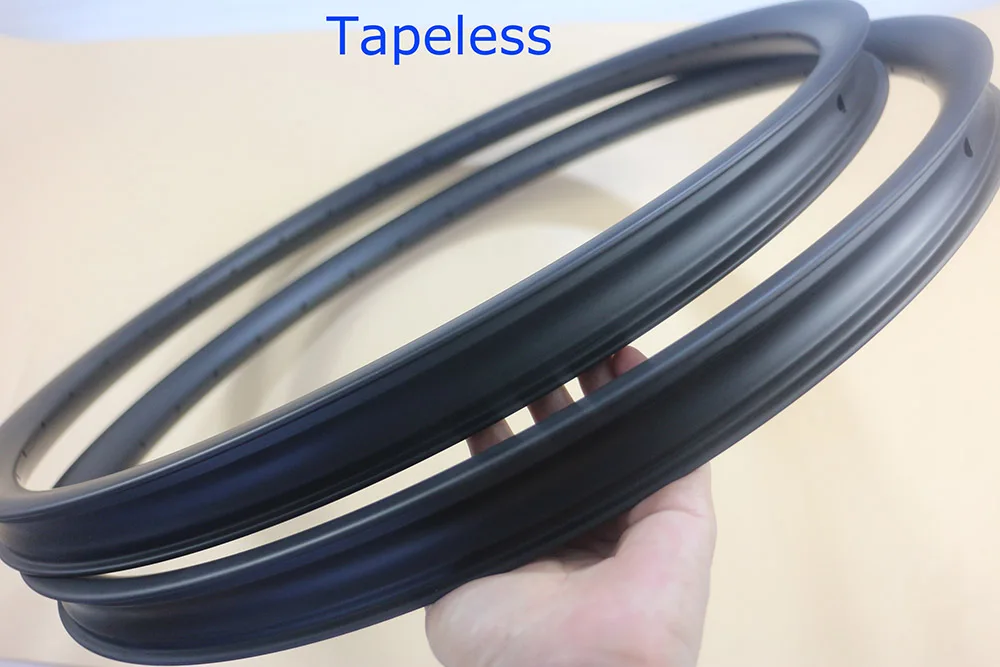 27.5er 35mm width 28mm height Asymmetric carbon rims Tapeless 32H/32H 3.5mm offset 650B AM ENDURO mountain bike wheel circle
27.5er 35mm width 28mm height Asymmetric carbon rims Tapeless 32H/32H 3.5mm offset 650B AM ENDURO mountain bike wheel circle