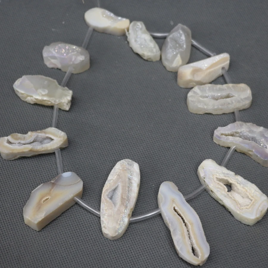 Cheapest 13pcs White Drusy Necklace Pendant, Druzy Geode Jewelry Making, Gems Stone Finding, Slice Pendant Necklace accessories
Cheapest 13pcs White Drusy Necklace Pendant, Druzy Geode Jewelry Making, Gems Stone Finding, Slice Pendant Necklace accessories