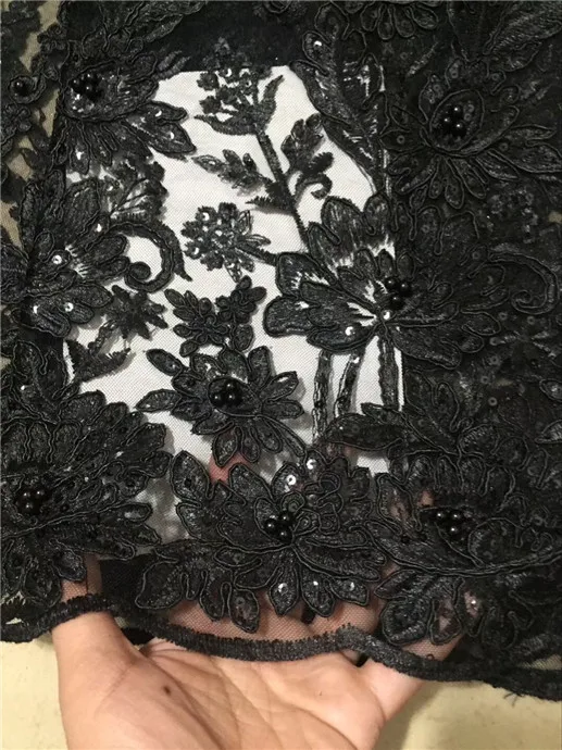 Latest African Lace Fabric 2018 High Quality Lace 3D Flower Black Lace Fabric Beautiful beads Lace For Nigerian Wedding Dress
Latest African Lace Fabric 2018 High Quality Lace 3D Flower Black Lace Fabric Beautiful beads Lace For Nigerian Wedding Dress