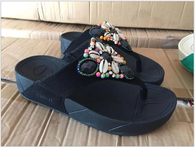 2018 summer shell ironing diamond sandals, hand-made beaded flip-flops fashion national style women's shoes flip-flops
2018 summer shell ironing diamond sandals, hand-made beaded flip-flops fashion national style women's shoes flip-flops