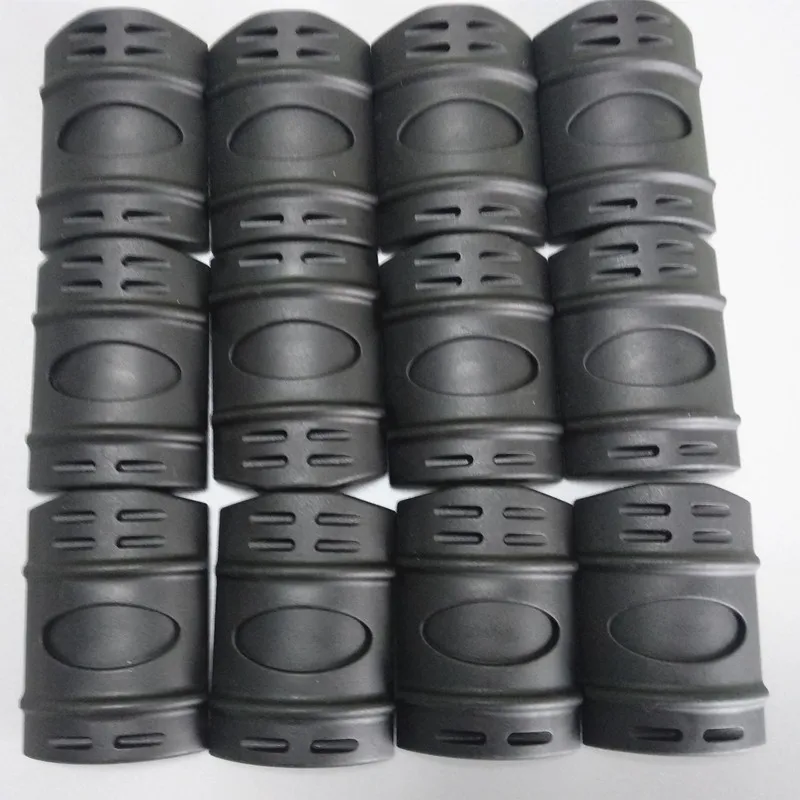 12 Pcs New Tactical Weaver/ Picatinny Black Rubber Handguard Quad Rail Covers
12 Pcs New Tactical Weaver/ Picatinny Black Rubber Handguard Quad Rail Covers