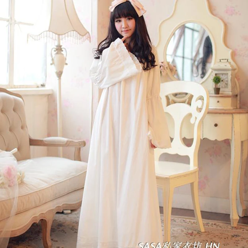 Vintage Royal Princess Long Sleeping Dress Pure Cotton Bubble Long-Sleeved Nightgowns Female Casual Women's Sleepwear SA16052
Vintage Royal Princess Long Sleeping Dress Pure Cotton Bubble Long-Sleeved Nightgowns Female Casual Women's Sleepwear SA16052
