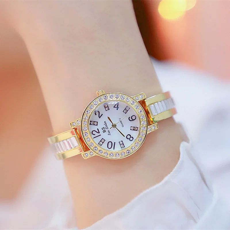 New Hot Chain Watch High-end Link Arabic Digital Rhinestone Dial Metal Strap Gold and Silver Fashion & Casual Chronograph
New Hot Chain Watch High-end Link Arabic Digital Rhinestone Dial Metal Strap Gold and Silver Fashion & Casual Chronograph