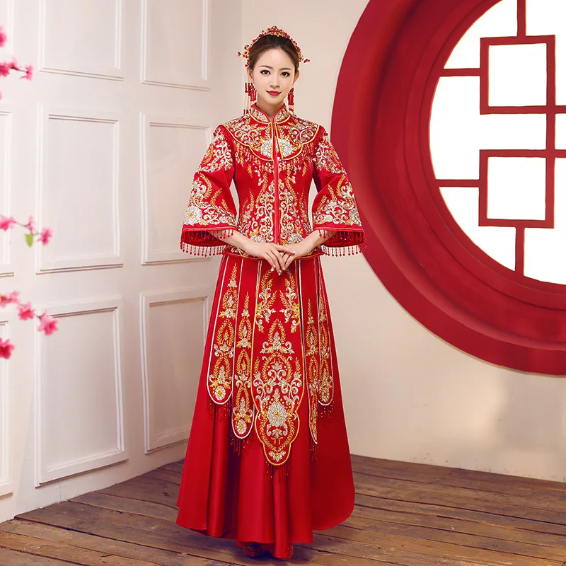 Элегантное свадебное платье Qipao с цветочной вышивкой для азиатской невесты женское атласное платье-Ципао с воротником-стойкой в старинном ...
Элегантное свадебное платье Qipao с цветочной вышивкой для азиатской невесты женское атласное платье-Ципао с воротником-стойкой в старинном ...