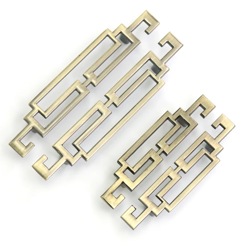 2PCS antique Chinese cabinet drawer wardrobe handles 64mm/96mm CC Kitchen Handles Drawer Knobs Dresser Pulls Furniture Hardware
2PCS antique Chinese cabinet drawer wardrobe handles 64mm/96mm CC Kitchen Handles Drawer Knobs Dresser Pulls Furniture Hardware