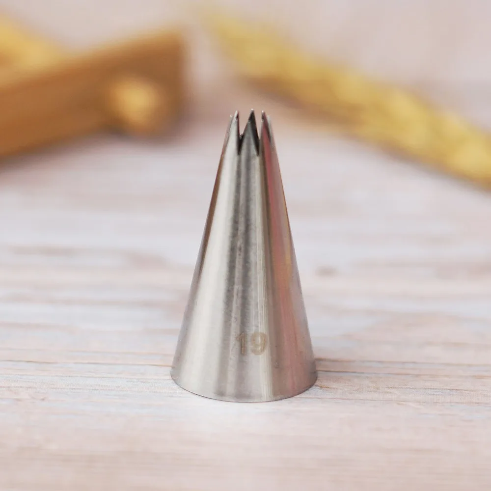 #19 Icing Nozzle Piping Tip Stainless Steel Cake Decorating Tips Icing Piping Pastry Tip Tools Bakeware Small Size
#19 Icing Nozzle Piping Tip Stainless Steel Cake Decorating Tips Icing Piping Pastry Tip Tools Bakeware Small Size