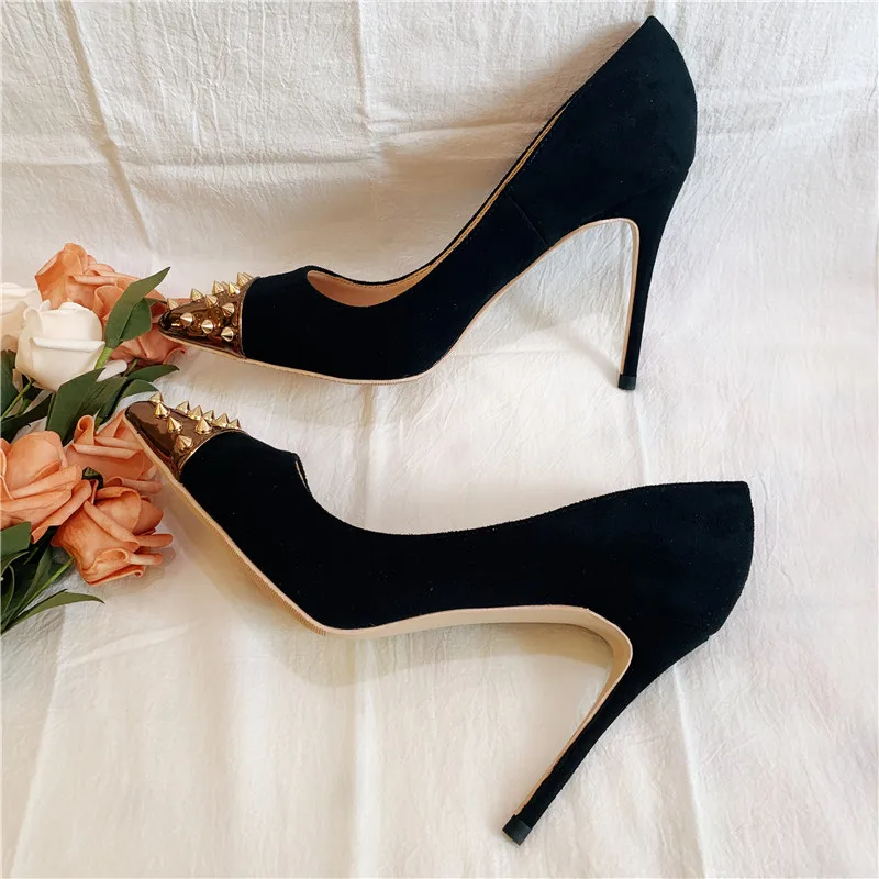 Free shipping fashion women Pumps Black studded spikes Pointy toe high heels pearls shoes bride wedding shoes 12cm 10cm 8cm
Free shipping fashion women Pumps Black studded spikes Pointy toe high heels pearls shoes bride wedding shoes 12cm 10cm 8cm