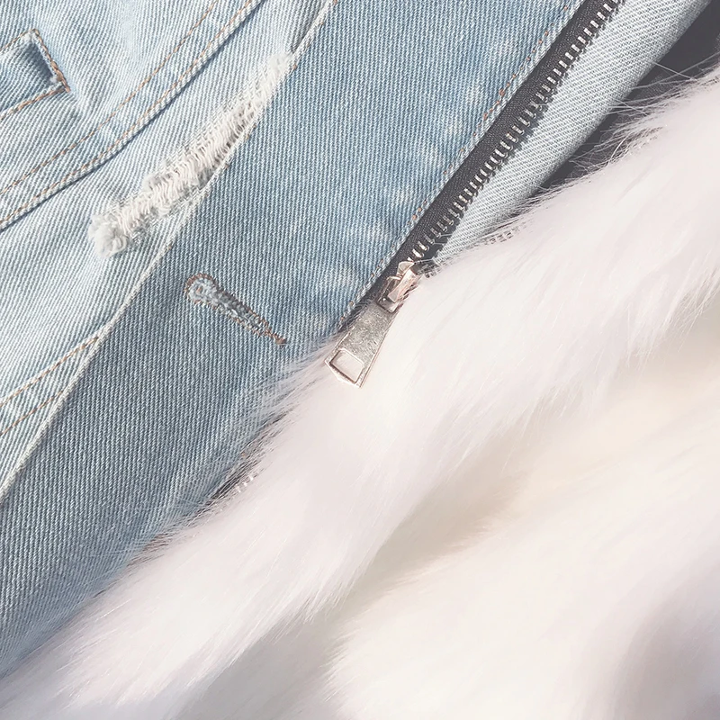 Cowgirl Thick Jacket 2018 Fashion New Party To Overcome High quality Large Fur Collar Imitation Fox Fur Denim Fur Fur Coat JB314
Cowgirl Thick Jacket 2018 Fashion New Party To Overcome High quality Large Fur Collar Imitation Fox Fur Denim Fur Fur Coat JB314