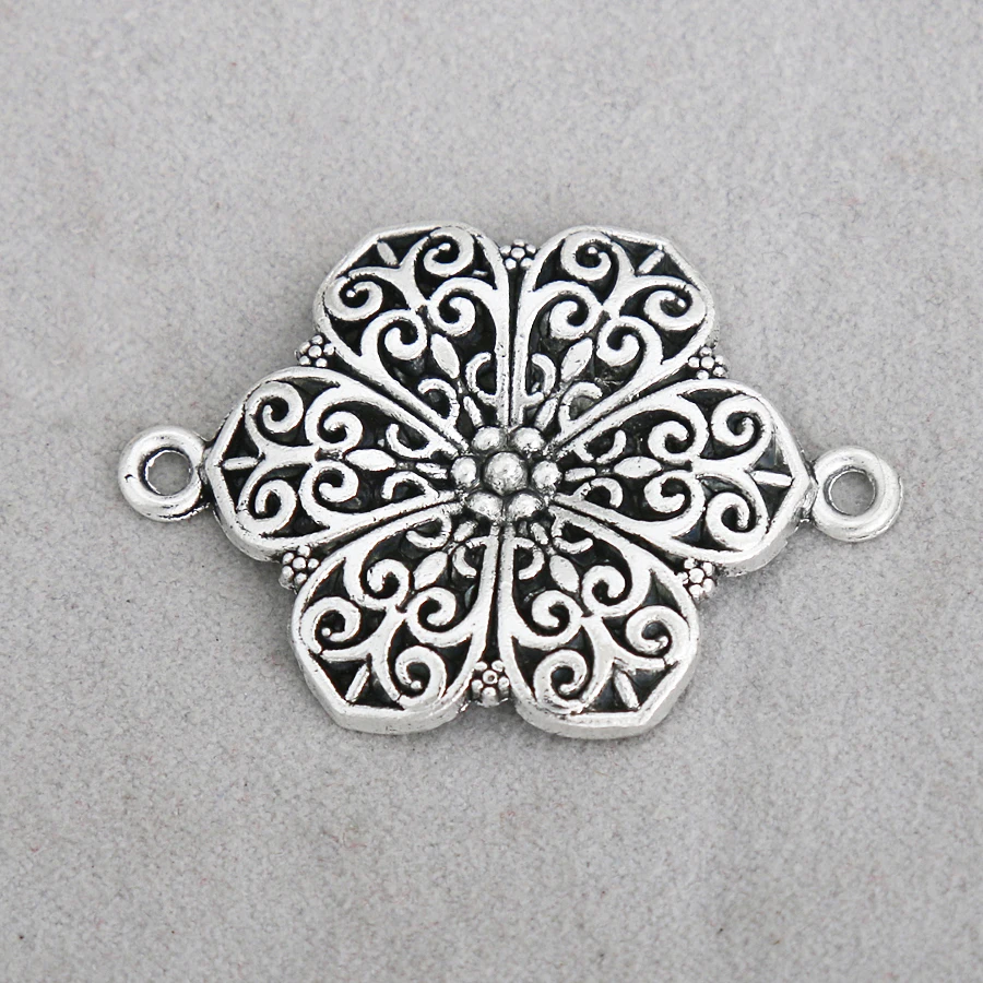 RAINXTAR Fashion Alloy Flower Connector Charms For Bracelets Making 42*33mm 30pcs AAC1646
RAINXTAR Fashion Alloy Flower Connector Charms For Bracelets Making 42*33mm 30pcs AAC1646