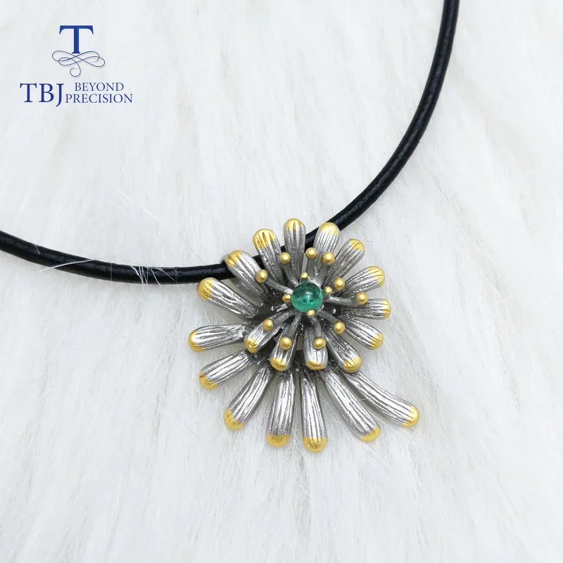 

TBJ,Unique nice flower pendant with natural Zambia emerald 925 sterling silver gemstone jewelry anniversary wedding party gift