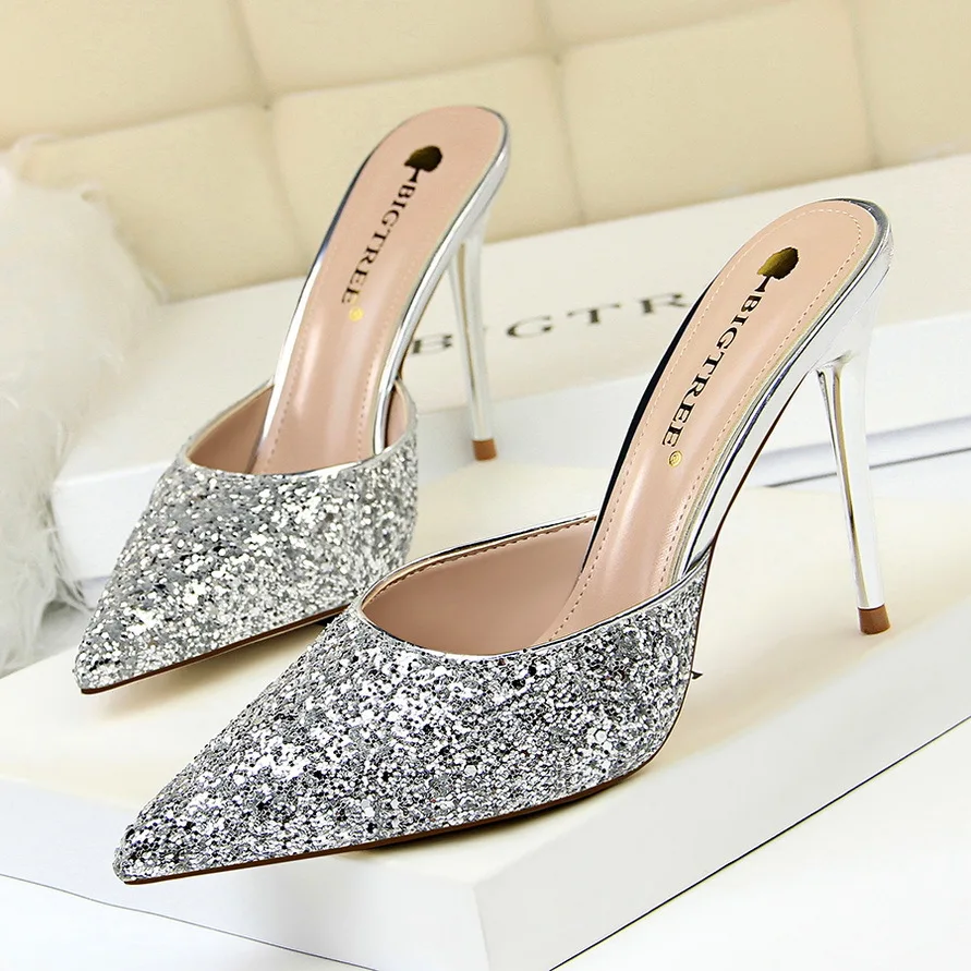 New Women Sandals Shoes Bling Sequined Cloth Concise Slip-On Shallow 9.5cm Thin High Heels Sexy Female Pumps Slippers Shoes
New Women Sandals Shoes Bling Sequined Cloth Concise Slip-On Shallow 9.5cm Thin High Heels Sexy Female Pumps Slippers Shoes