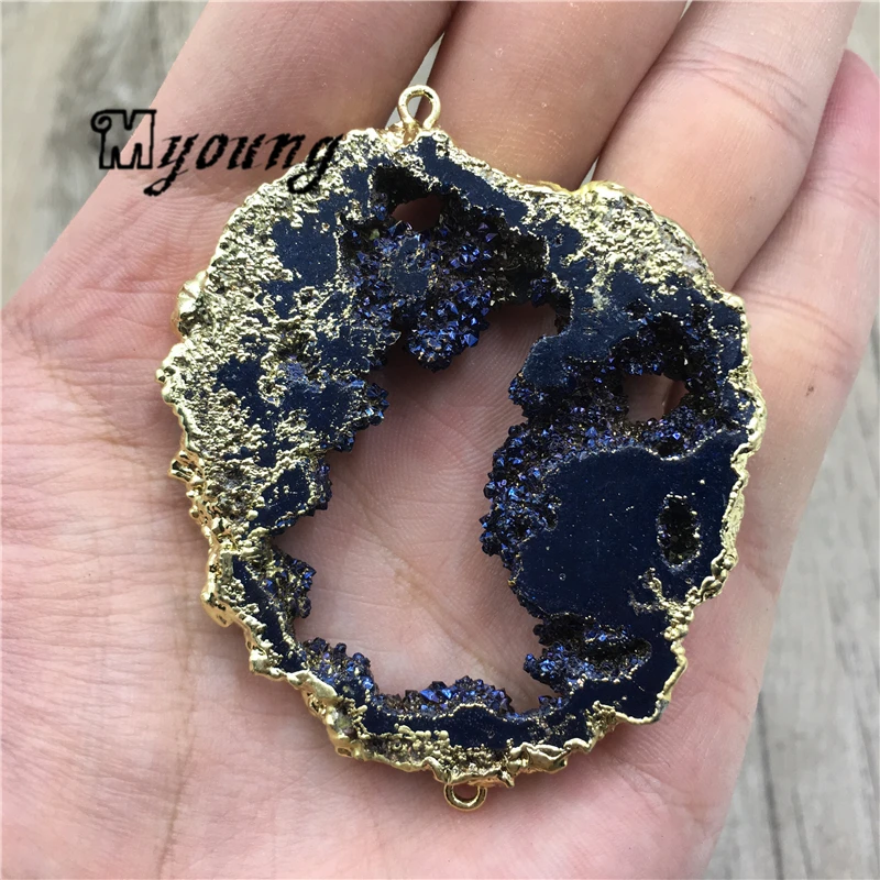 Quartz Titanium Blue Agates Pendant ,Raw Irregular Quartz Druzy Stone Connectors For Jewelry Making MY2091
Quartz Titanium Blue Agates Pendant ,Raw Irregular Quartz Druzy Stone Connectors For Jewelry Making MY2091