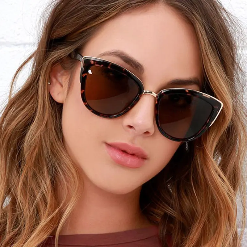 Women Vintage Gradient Female Eyewear UV400 Glasses Retro oversize Cat eye Sunglasses Driving Shades Sun Glasses Brand Designer
Women Vintage Gradient Female Eyewear UV400 Glasses Retro oversize Cat eye Sunglasses Driving Shades Sun Glasses Brand Designer