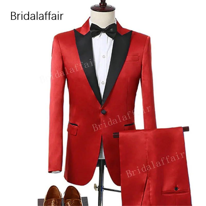 Костюм мужской из двух предметов, Атласный блейзер и брюки
Костюм мужской из двух предметов, Атласный блейзер и брюки