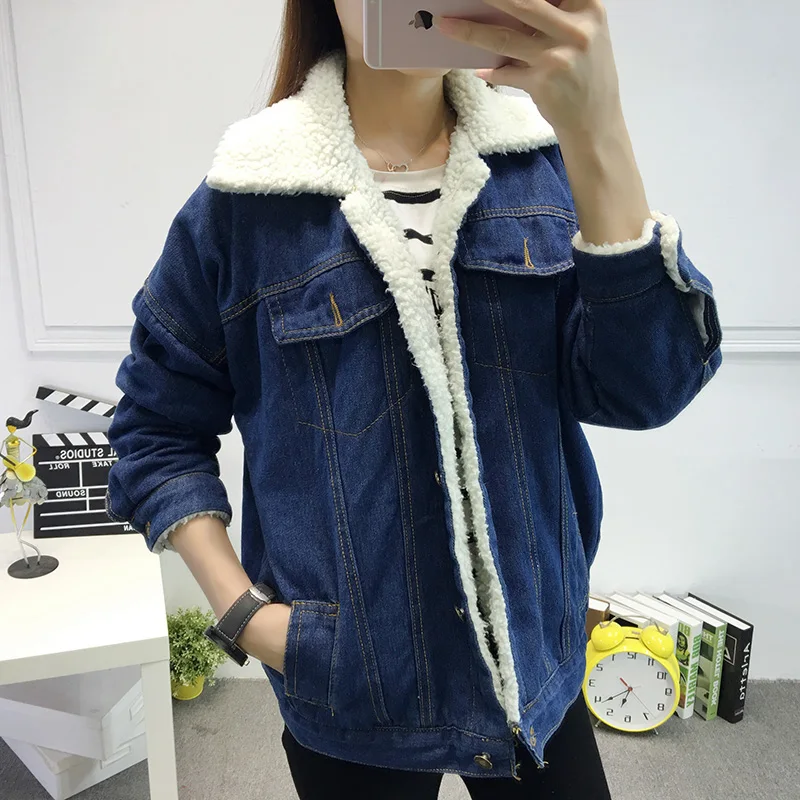 Denim jacket with fur for women autumn winter fashion 2018 warm jeans jacket fur female ladies faux fur coat T FF1301
Denim jacket with fur for women autumn winter fashion 2018 warm jeans jacket fur female ladies faux fur coat T FF1301