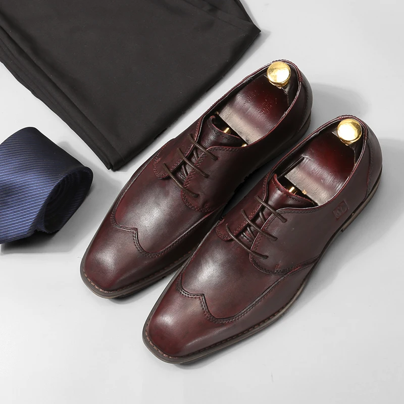 Italian luxury style business men's casual leather shoes high quality handmade real leather lace up oxfords brown/black size44
Italian luxury style business men's casual leather shoes high quality handmade real leather lace up oxfords brown/black size44