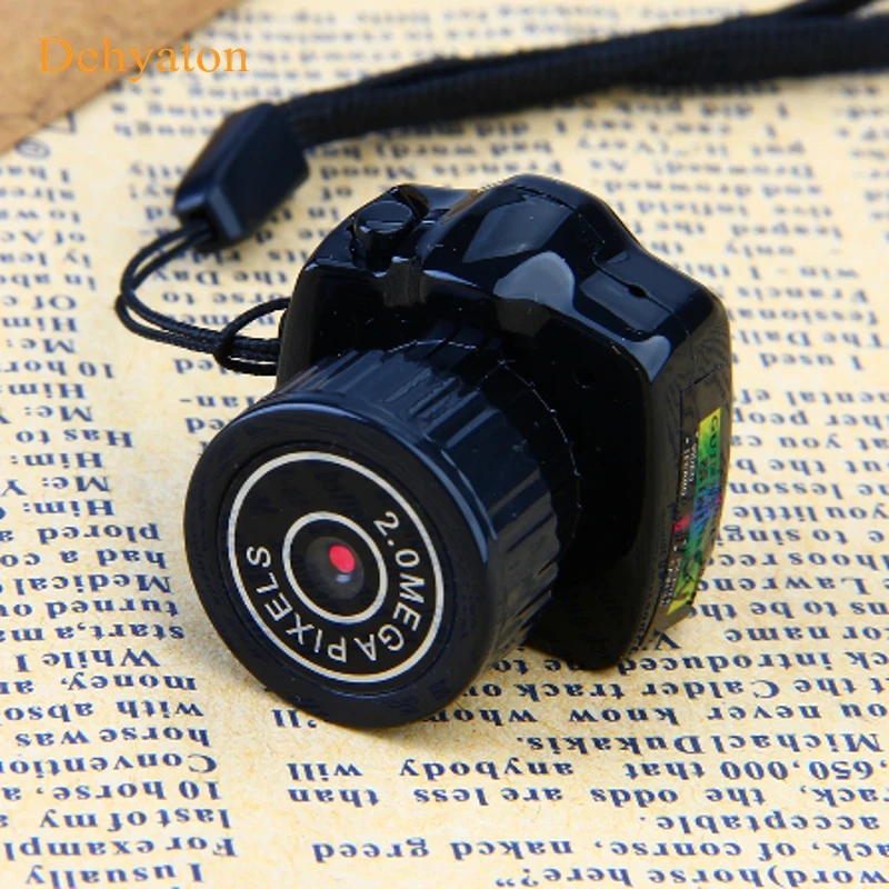 Micro Smallest Portable camera HD CMOS 2.0 Mega Pixel Pocket Video Audio Camera Mini Camcorder 480P DV DVR Recorder 720P JPG
Micro Smallest Portable camera HD CMOS 2.0 Mega Pixel Pocket Video Audio Camera Mini Camcorder 480P DV DVR Recorder 720P JPG