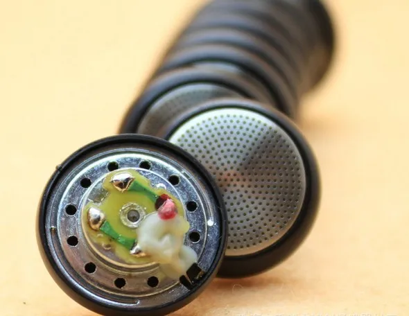 16mm speaker unit funda unit Bass has intensity, high-frequency clear(two colors)
16mm speaker unit funda unit Bass has intensity, high-frequency clear(two colors)