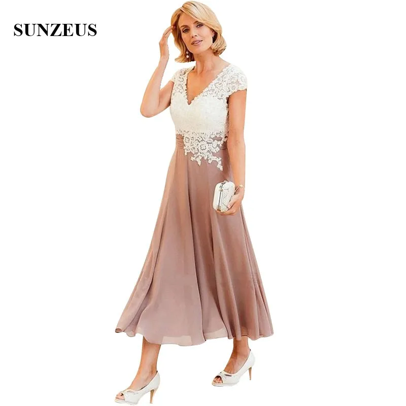 Elegant V-neck Cap Sleeve Lace Mother of The Bride Dress Two Colors Women Tea-Length Chiffon Groom Mother Gowns For Party CM0136
Elegant V-neck Cap Sleeve Lace Mother of The Bride Dress Two Colors Women Tea-Length Chiffon Groom Mother Gowns For Party CM0136