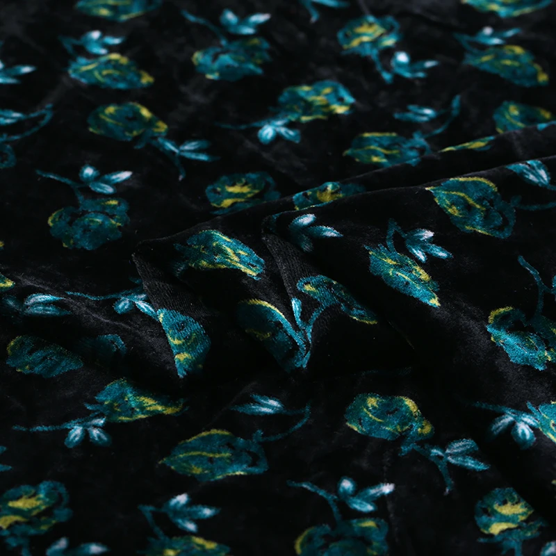 114cm printed velvet silk fabric soft and delicate dress fabric cheongsam silk velvet fabric wholesale silk cloth
114cm printed velvet silk fabric soft and delicate dress fabric cheongsam silk velvet fabric wholesale silk cloth