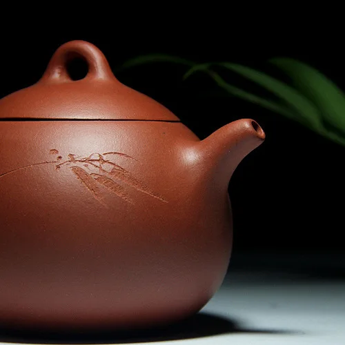 Xi Shi teapot Yixing authentic ore clean water tea pot purple sand master all handmade Zisha tea set wholesale
Xi Shi teapot Yixing authentic ore clean water tea pot purple sand master all handmade Zisha tea set wholesale