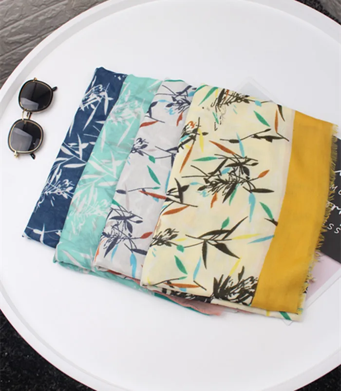 2019 New Fashion Bamboo Leaf Fringe Scarves And Shawl Women Leaves Print Cotton Voile Scarf Wrap Hijab Muffler 10Pcs/LOT
2019 New Fashion Bamboo Leaf Fringe Scarves And Shawl Women Leaves Print Cotton Voile Scarf Wrap Hijab Muffler 10Pcs/LOT