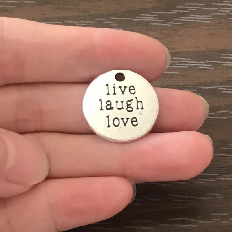8PCS DIY Jewelry Making live laugh love Charms Zinc Alloy Pendant Charm for Bracelet Necklace Earrings Keychain Book Marks
8PCS DIY Jewelry Making live laugh love Charms Zinc Alloy Pendant Charm for Bracelet Necklace Earrings Keychain Book Marks