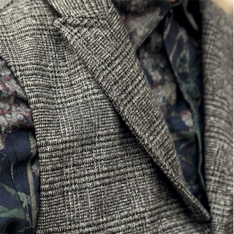 S-2XL New Vest Men Slim Fit Casual Men Vest Coat Vintage Sleeveless Britain Style Men Vest Formal Plus Size Waistcoat A5325
S-2XL New Vest Men Slim Fit Casual Men Vest Coat Vintage Sleeveless Britain Style Men Vest Formal Plus Size Waistcoat A5325