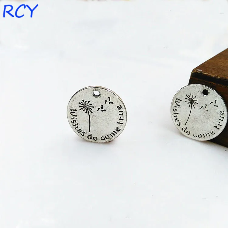 Top Quality 20 Pieces/lot 20mm antique silver color letter printed Wishes Do Come True round disc message charm
Top Quality 20 Pieces/lot 20mm antique silver color letter printed Wishes Do Come True round disc message charm