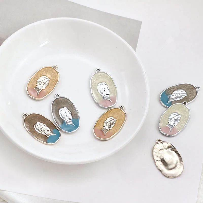 30pcs/lot alloy drop oil personality portrait/human head geometry oval shape floating locket pendant charm diy jewelry accessory
30pcs/lot alloy drop oil personality portrait/human head geometry oval shape floating locket pendant charm diy jewelry accessory