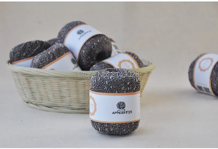 25g/ball 100% Knot Yarn Thin Thread For Hand Knitting Single Yarn Can Be Conbined With Other Yarn Beautiful Color
25g/ball 100% Knot Yarn Thin Thread For Hand Knitting Single Yarn Can Be Conbined With Other Yarn Beautiful Color