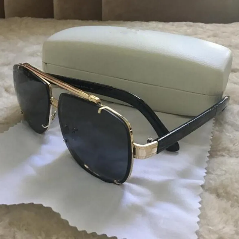 KAPELUS sunglasses designer New man square metal sunglasses Contains white leather boxes Fashionable sunglasses for women
KAPELUS sunglasses designer New man square metal sunglasses Contains white leather boxes Fashionable sunglasses for women