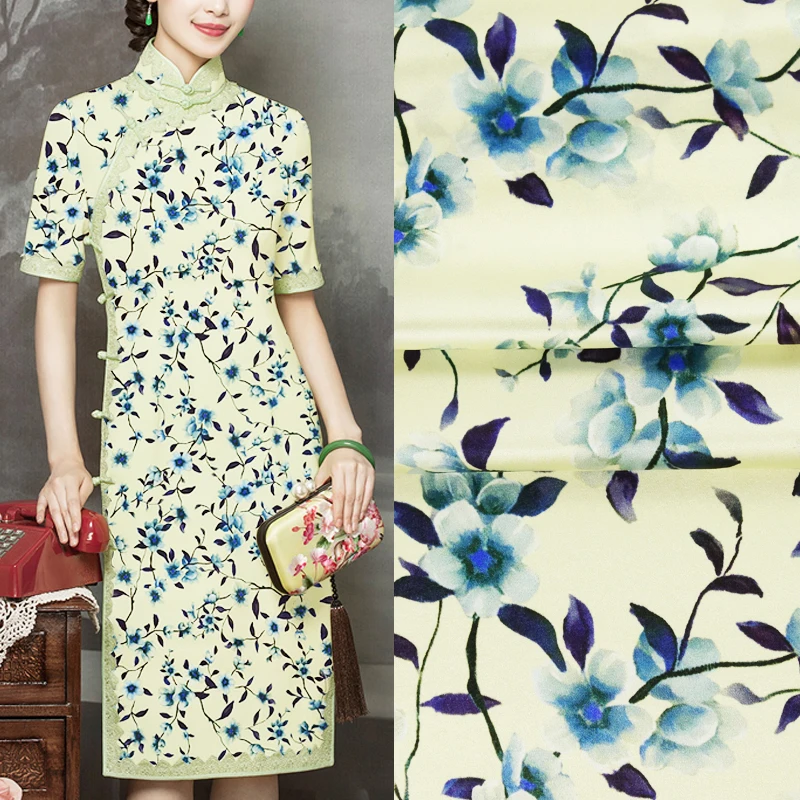 118CM Wide 19MM Blue Floral Print Stretch Milk Yellow Silk Satin Fabric Good for Summer Dress Skirt Shirt Pants JH098
118CM Wide 19MM Blue Floral Print Stretch Milk Yellow Silk Satin Fabric Good for Summer Dress Skirt Shirt Pants JH098
