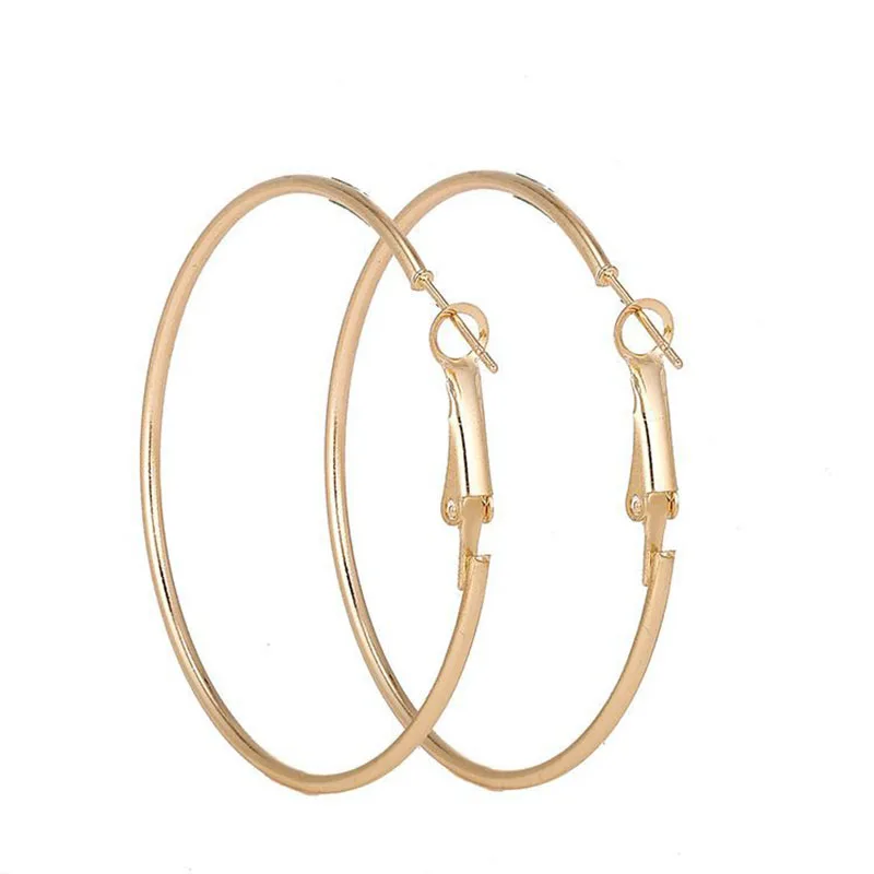 2019Earrings Summer New Fashion Popular Big Circle Earrings Simple Pendenti Metal Charms Ofertas Relampago Ladies Party Jewelry
2019Earrings Summer New Fashion Popular Big Circle Earrings Simple Pendenti Metal Charms Ofertas Relampago Ladies Party Jewelry