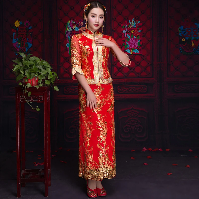 Oriental Asian Bride beauty Chinese traditional Wedding Dress Women Red Floral Long Sleeve Embroidery Cheongsam Robe Qipao style
Oriental Asian Bride beauty Chinese traditional Wedding Dress Women Red Floral Long Sleeve Embroidery Cheongsam Robe Qipao style