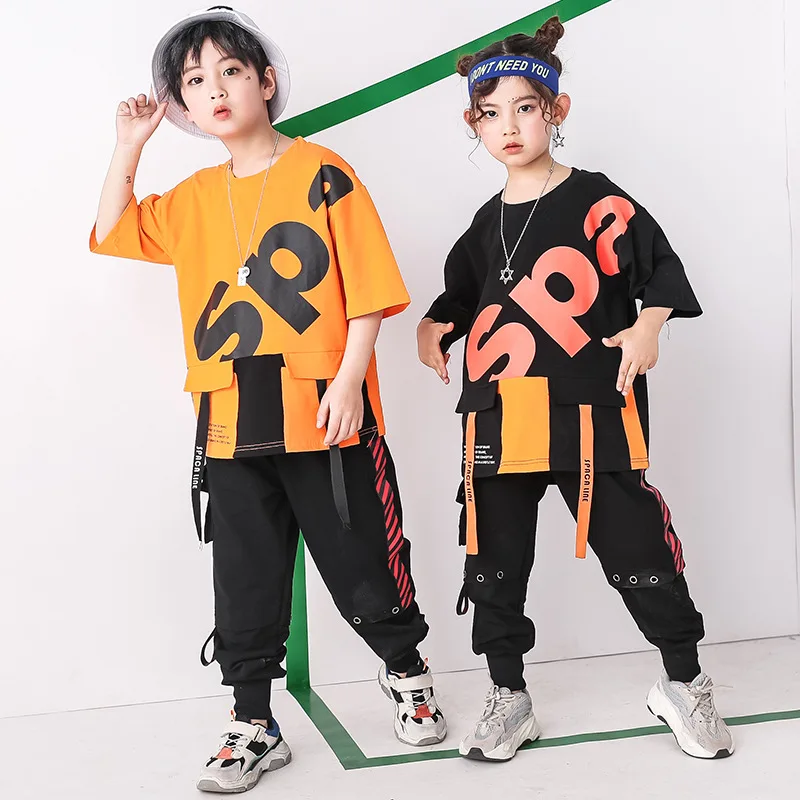 New Fashion Stage Hiphop Jazz Street Dance Costumes Kids Hip Hop Clothing Loose Ribbon T-shirt Pants Set for Children Girls Boys
New Fashion Stage Hiphop Jazz Street Dance Costumes Kids Hip Hop Clothing Loose Ribbon T-shirt Pants Set for Children Girls Boys