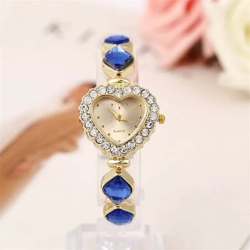 Luxury Brand Women's Watches 2018 Gold Fashion Ladies' Bracelet Quartz Wristwatches relogio feminino Heart-shaped Clock Blue
Luxury Brand Women's Watches 2018 Gold Fashion Ladies' Bracelet Quartz Wristwatches relogio feminino Heart-shaped Clock Blue