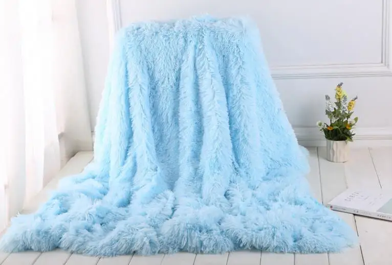 Super Soft Long Shaggy Warm Plush Fannel Blanket Soffte Cloud Throw Cozy Faux Fur Bedspread Travel Blankets home decor
Super Soft Long Shaggy Warm Plush Fannel Blanket Soffte Cloud Throw Cozy Faux Fur Bedspread Travel Blankets home decor