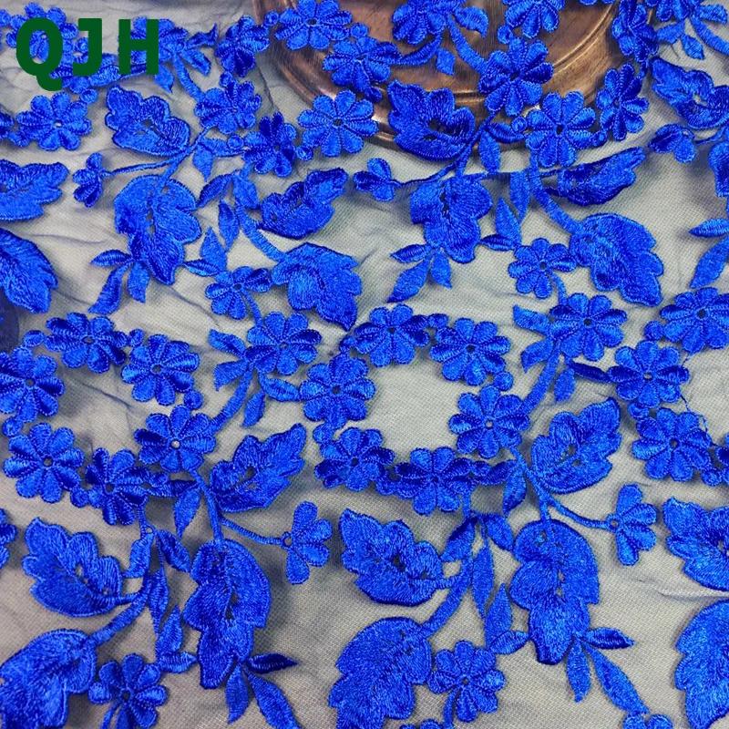 Classical Design Royal blue Polyester silk Embroidered lace fabric high-end heavyweight tulle Dress Water Soluble Guipure cloth
Classical Design Royal blue Polyester silk Embroidered lace fabric high-end heavyweight tulle Dress Water Soluble Guipure cloth
