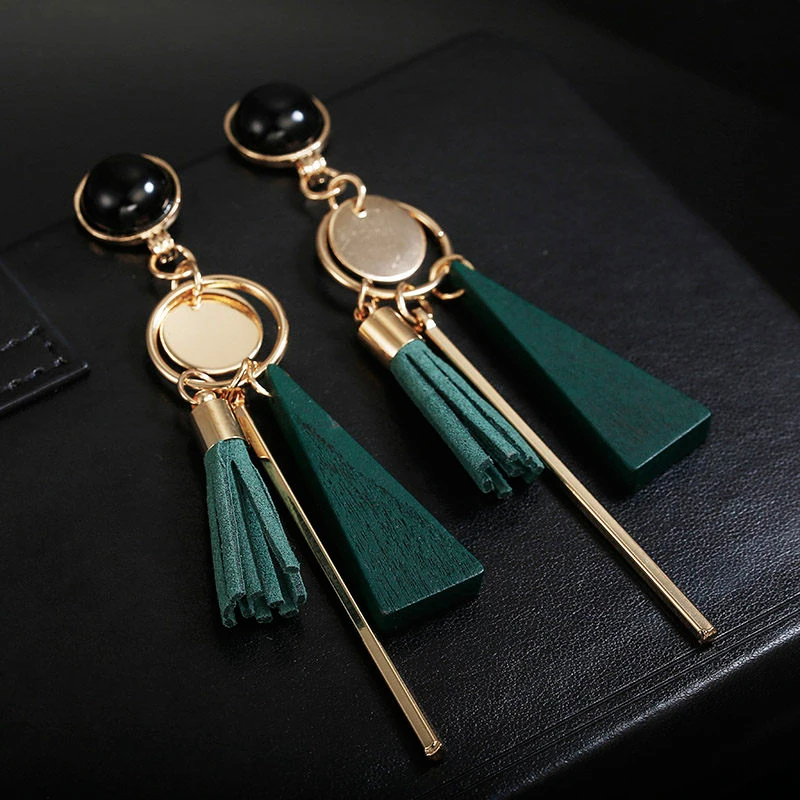 Korean Japan Trendy Tassel Clip on Earrings Non Pierced Temperament Hanging Ear Clips for Women Girl Party Jewelry Gift
Korean Japan Trendy Tassel Clip on Earrings Non Pierced Temperament Hanging Ear Clips for Women Girl Party Jewelry Gift