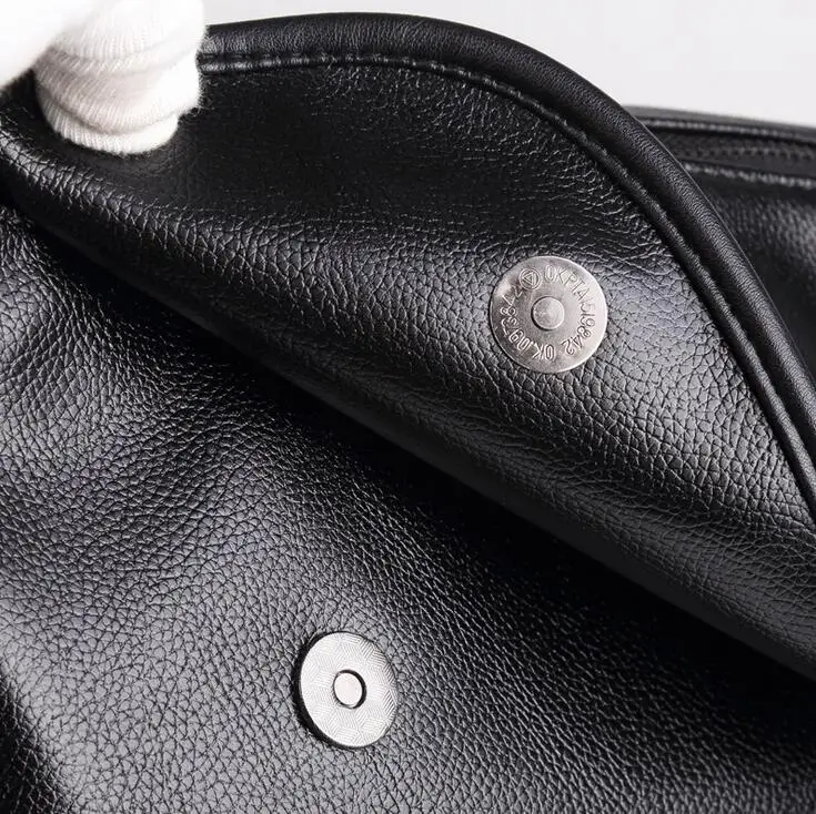 High Quality Men's Soft PU Leather Handbags 2018 Laptop Bag Lichee Pattern Briefcase Bag Brand Male Messenger Shoulder Bag CH006
High Quality Men's Soft PU Leather Handbags 2018 Laptop Bag Lichee Pattern Briefcase Bag Brand Male Messenger Shoulder Bag CH006