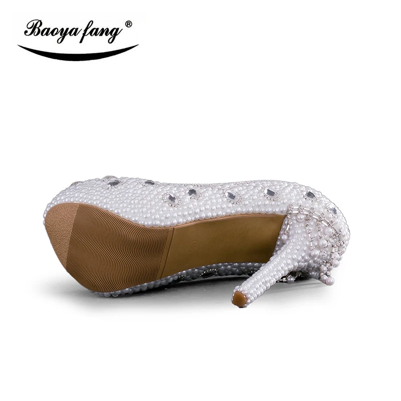White pearl New arrival women Wedding shoes high heels platform shoes fashion ladies Party dress shoes insole quality shoes
White pearl New arrival women Wedding shoes high heels platform shoes fashion ladies Party dress shoes insole quality shoes