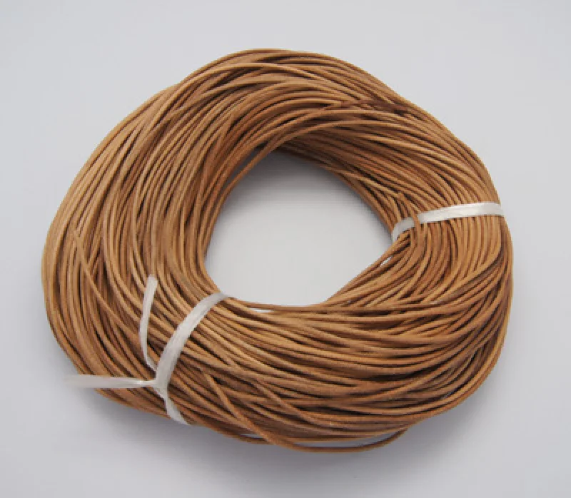 Pandahall Cowhide Leather Cord, Leather Jewelry Cord, Peru, Size: about 1mm in diameter, 100m/bundle
Pandahall Cowhide Leather Cord, Leather Jewelry Cord, Peru, Size: about 1mm in diameter, 100m/bundle