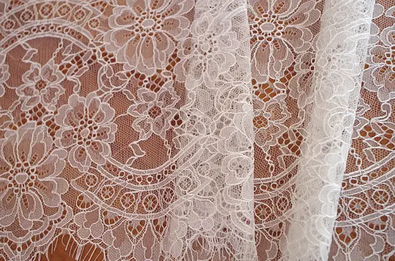 3 yard Chantilly Lace Trim, White Lace Fabric Webbing Decoration Lace For Wedding Decoration Accessories For Garments Lace Trim
3 yard Chantilly Lace Trim, White Lace Fabric Webbing Decoration Lace For Wedding Decoration Accessories For Garments Lace Trim
