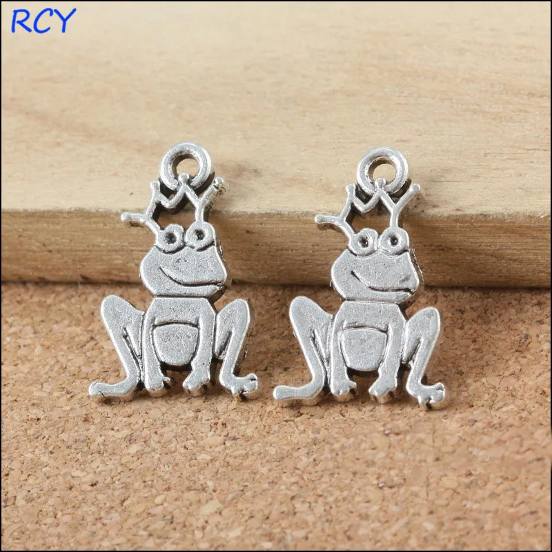 10 PCS/Lot 22mm*15mm Animal Charm Antique Silver Color Frog Charms Bracelet For Jewelry Making
10 PCS/Lot 22mm*15mm Animal Charm Antique Silver Color Frog Charms Bracelet For Jewelry Making
