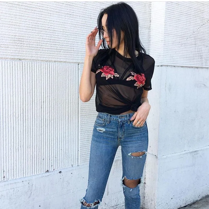 Sexy Transparent T-Shirt Women 2019 Summer Short Sleeve Floral Embroidery Tee Tops Lady Black Pulllovers For Party
Sexy Transparent T-Shirt Women 2019 Summer Short Sleeve Floral Embroidery Tee Tops Lady Black Pulllovers For Party